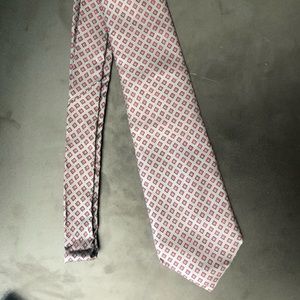 YSL Yves Saint Laurent Grey Red Diamond Print Jacquard Silk Tie Designer
